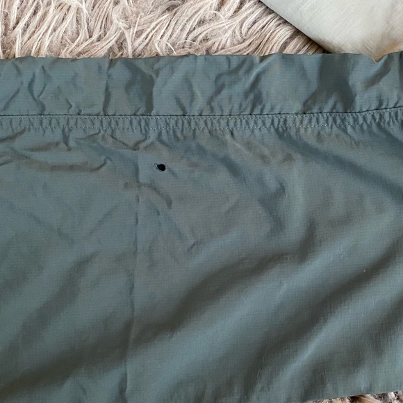 Columbia Convertible Cargo Pants (2 Pairs) - Picture 6 of 8